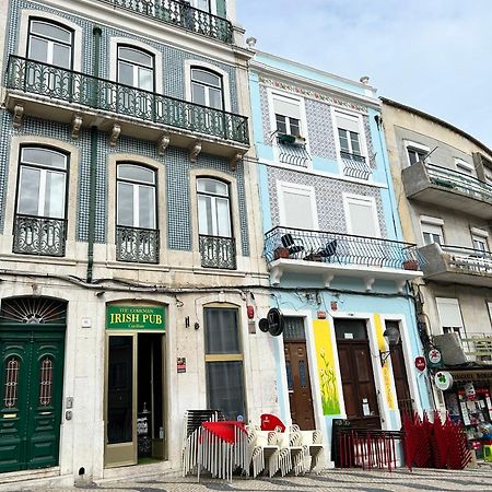 Farol Bed And Breakfast Almada Bagian luar foto