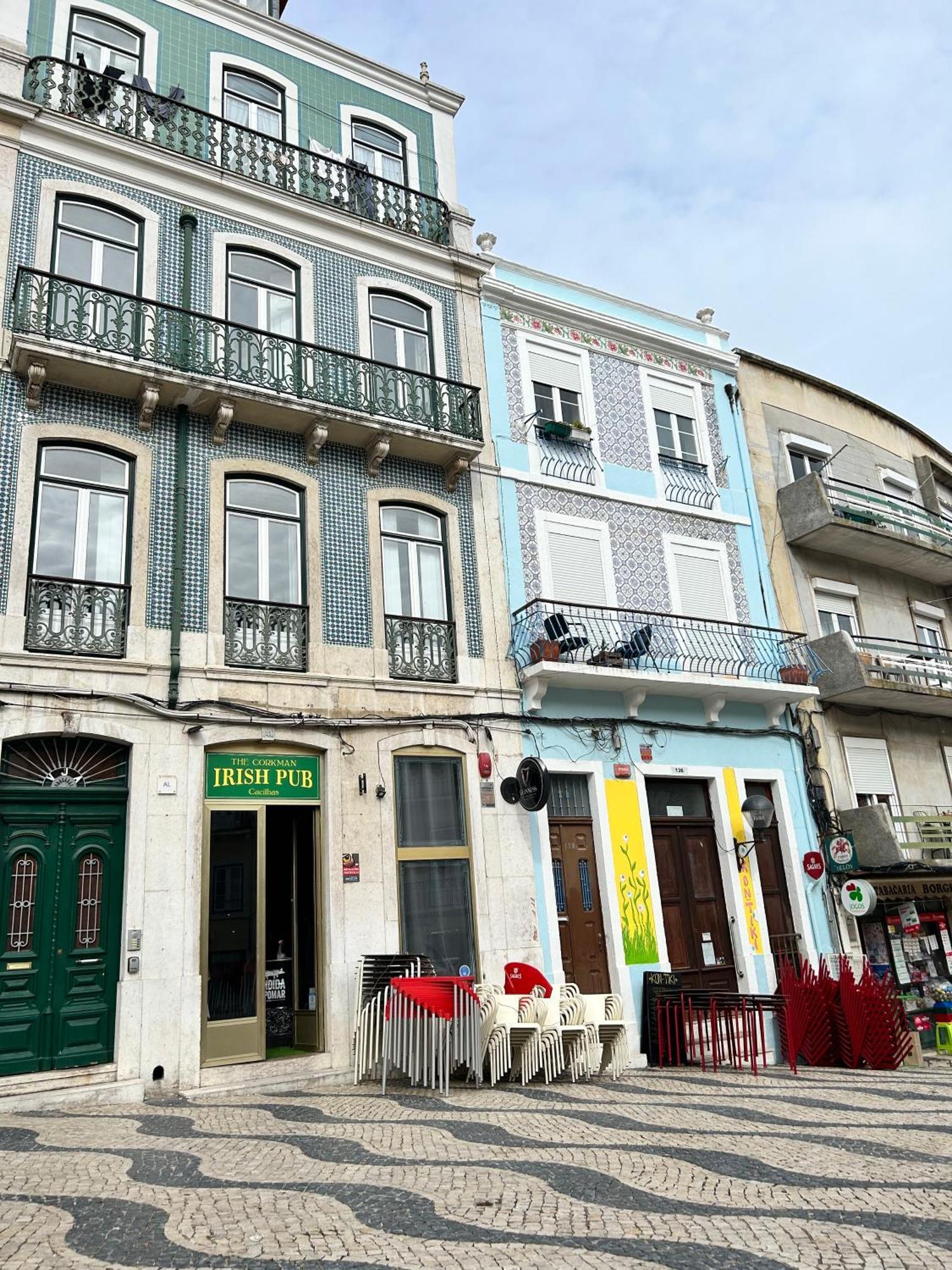 Farol Bed And Breakfast Almada Bagian luar foto